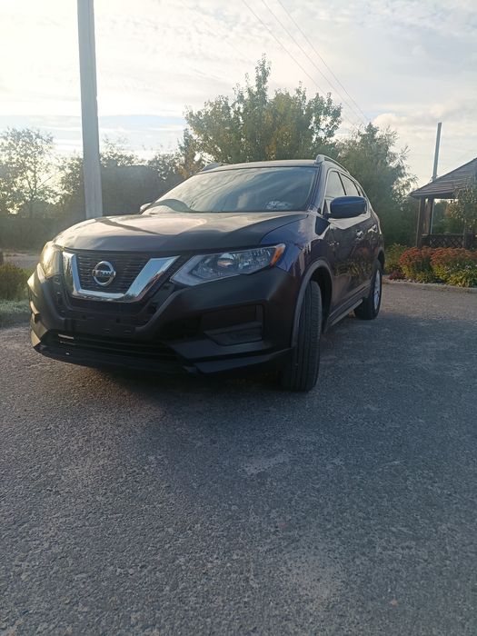 Nissan Rogue SV AWD