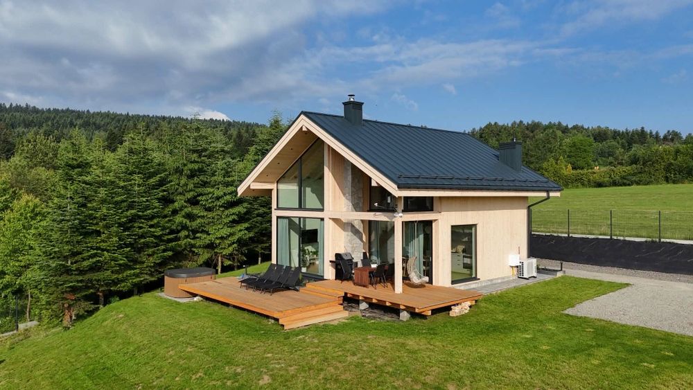 Domek w górach z jacuzzi, Beskid Niski.