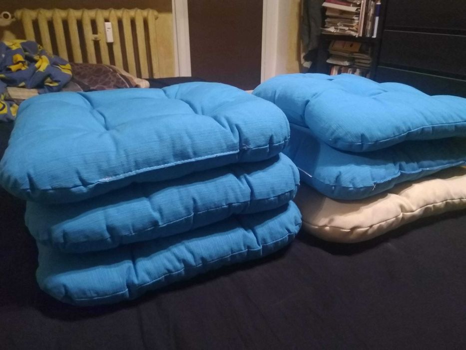 Poduchy ogrodowe komplet