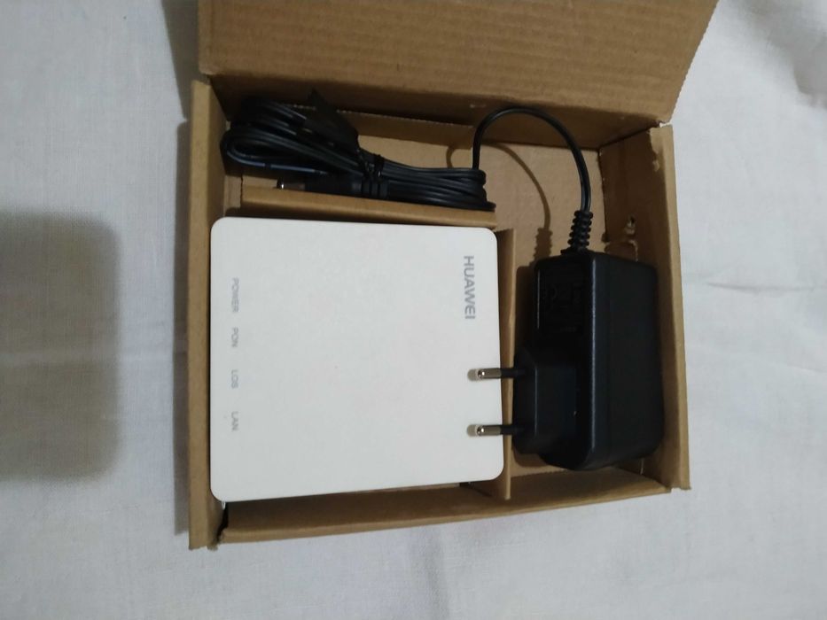 ONT Huawei HG8010H EPON — Novo, só tirado da caixa
