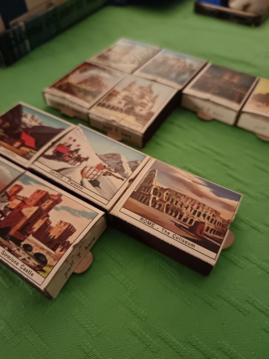 Caixas de fósforos antigas | Swiss and Italiana Scenes