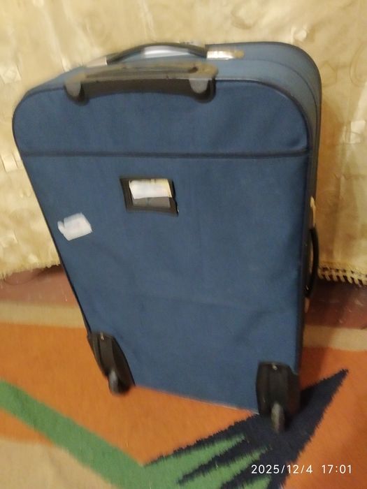 Чемодан 75--45--27(+9см расширитель)