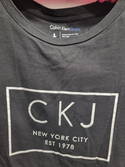 Tshirt czarny Calvin Klein Jeans L