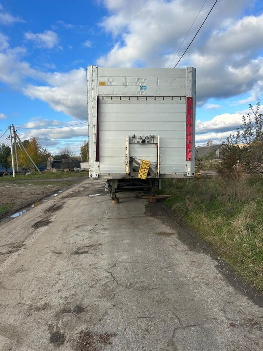 Напівпричіп-лісовоз Schmitz