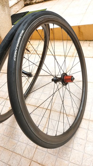 Rodas Roval CLX 32 carbono