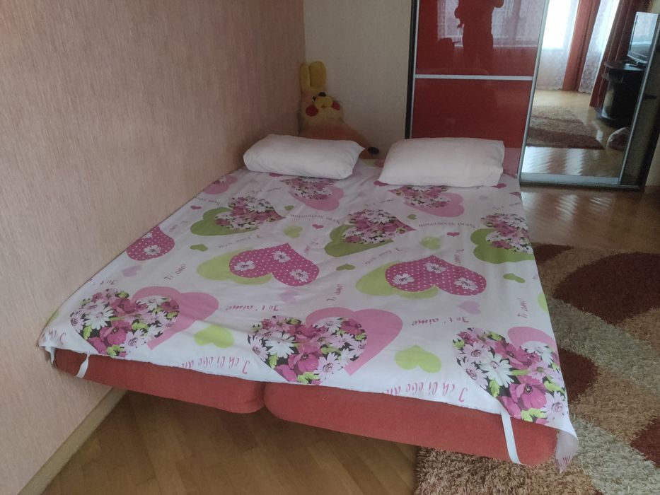 Подобова оренда 3-х кімнатної квартири на Поділлі
