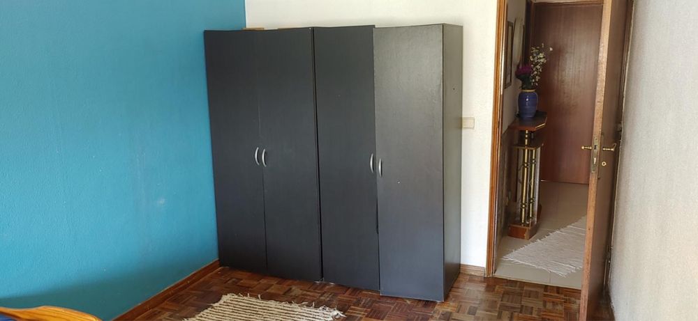 Quarto para arrendar