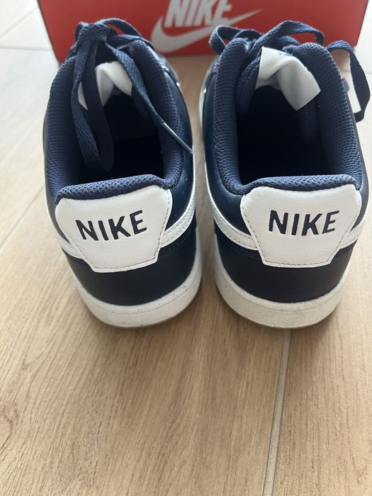 Buty NIKE rozmiar 41 stan bdb paragon