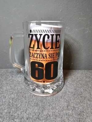 Kufel szklany Życie zaczyna się po 60