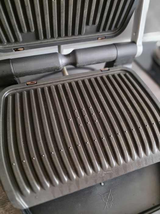 Электрогриль Tefal OptiGrill+ Initial GC706 в отличном состоянии