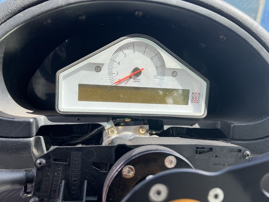 Спортивний гоночний Citroen Saxo VTS Cup