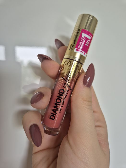Błyszczyk do ust Diamond Glow Lip Luminizer Eveline