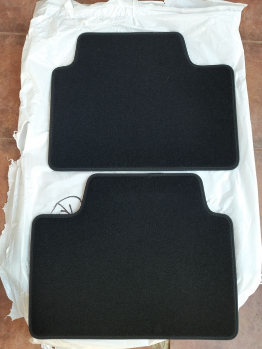 Нові коврики на BMW 3 G20 F30 F34 E90 G22 G26 G42 G05 G06 G07 bmw g бм