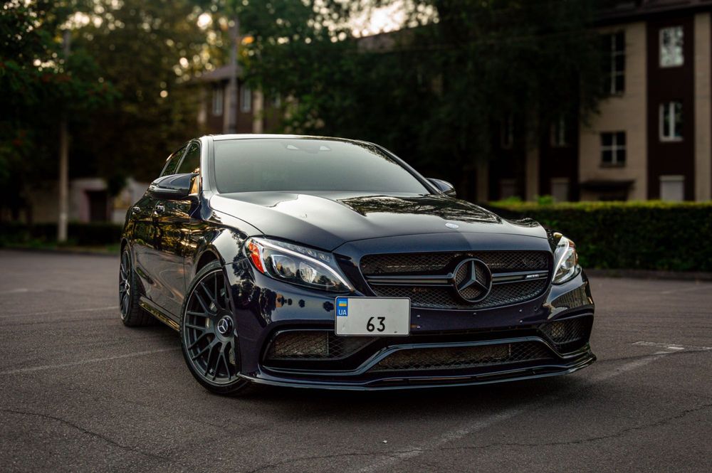 Губа на передний бампер Mercedes W205 C63 накладка сплитер обвес С63 Ц63 АМГ юбка бампера