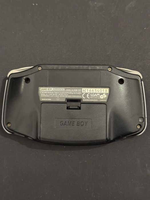 Gameboy Advance preto