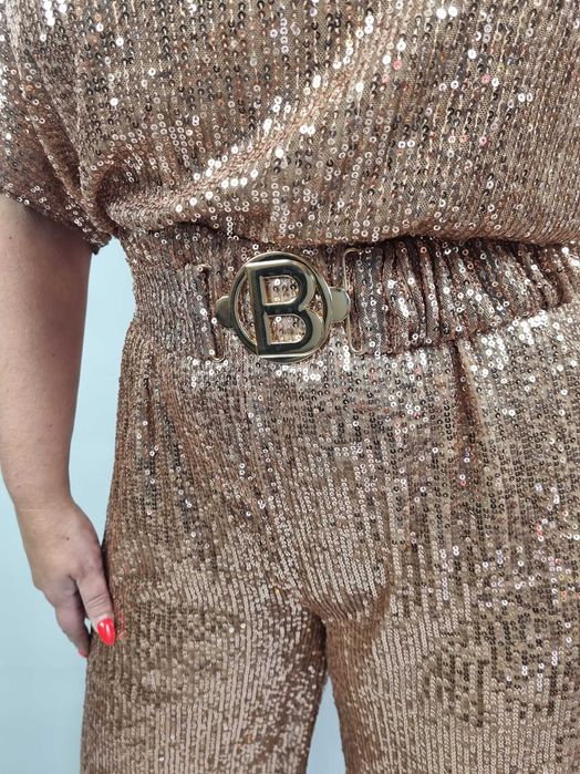 Kombinezon damski w cekiny modny na gumce uniwersalny