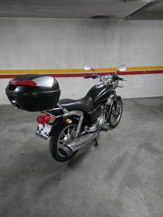Yamaha ybr 125 custom