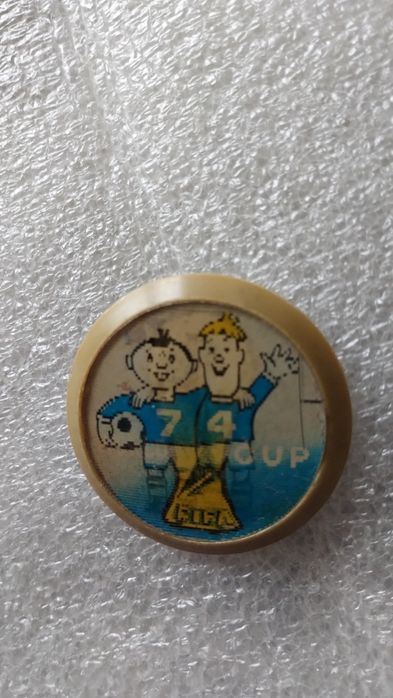 Значки на спортивну тематику