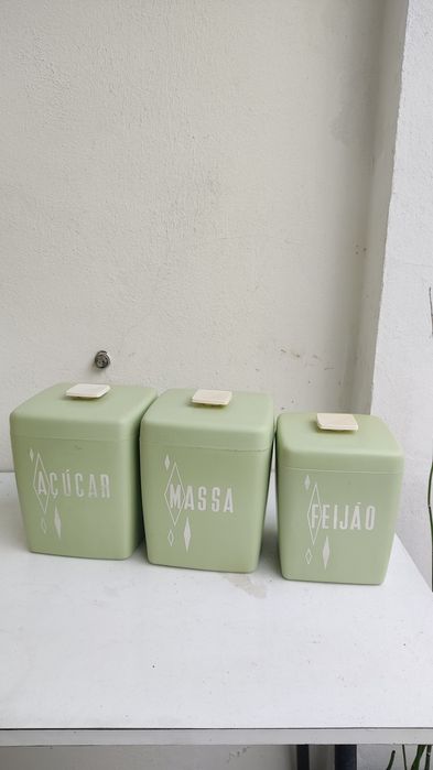 Caixas de cozinha da marca Edmar
