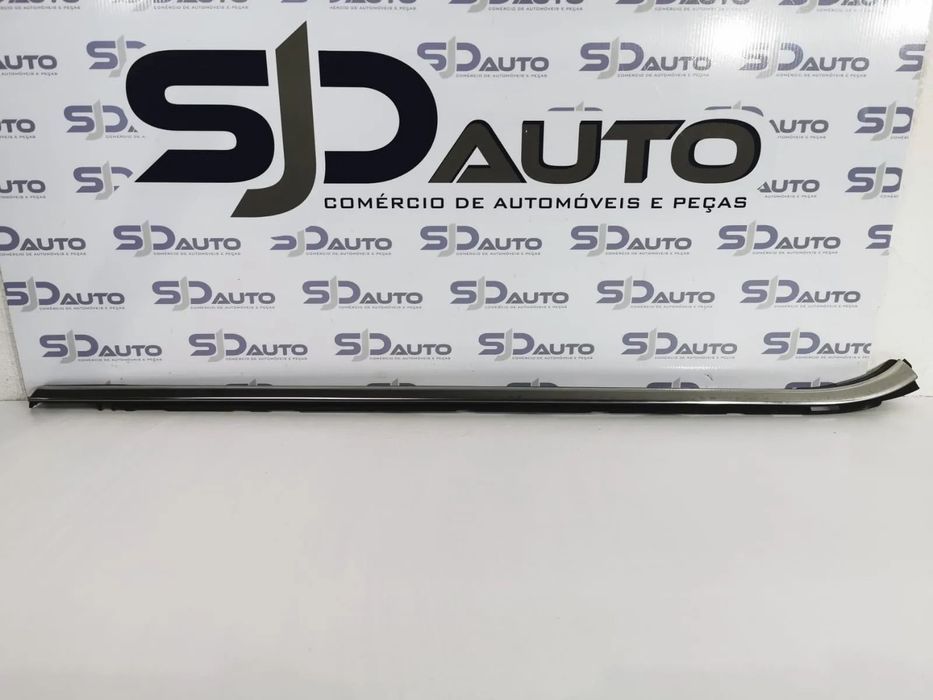 Raspador / Friso Vidro Trás Direito / Esquerdo - Peugeot 308 II
