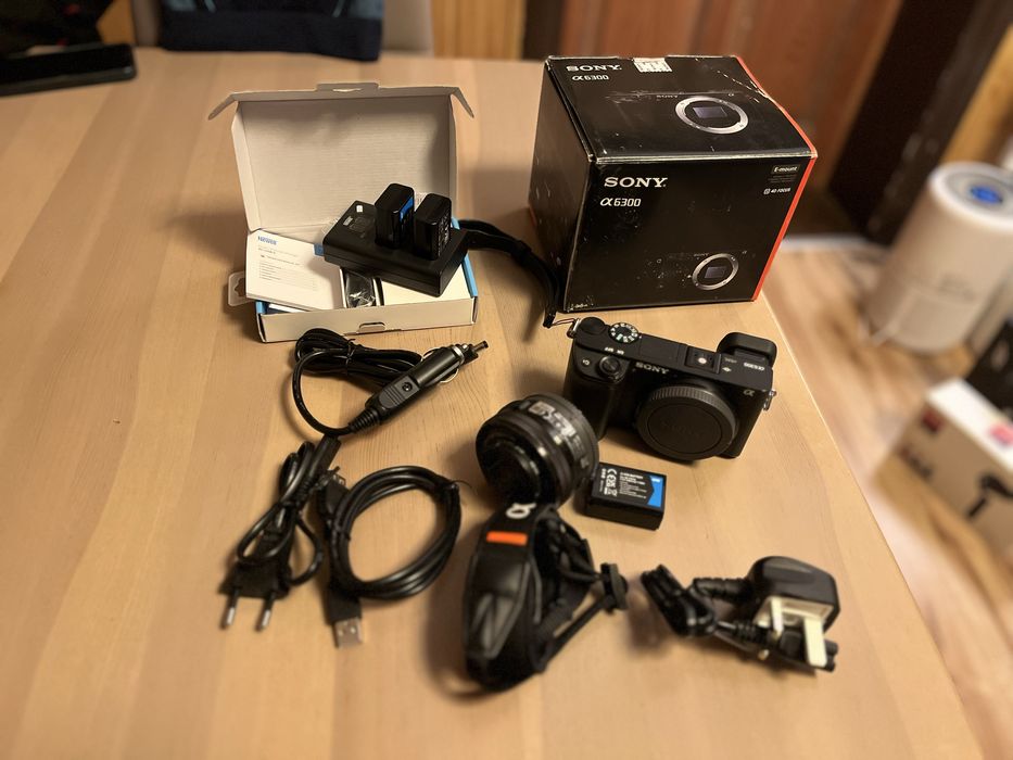 Zestaw Aparat Sony A6300 + Obiektyw Sony E 16-50 F3.5-5.6 OSS