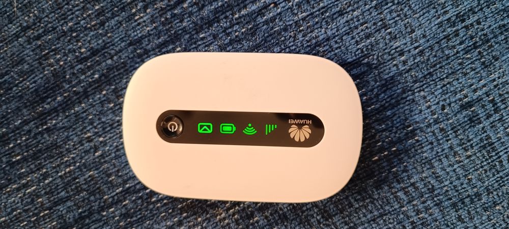 Hotspot Router Wi-Fi Huawei E5220 3G e cabo usb em bom estado