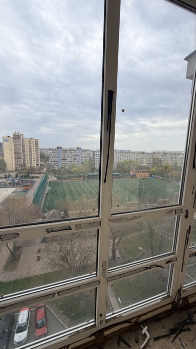 ТОП локація Центр Вишневого вул. Європейська 31А  2к 86 м² двостороння вид на стадіон