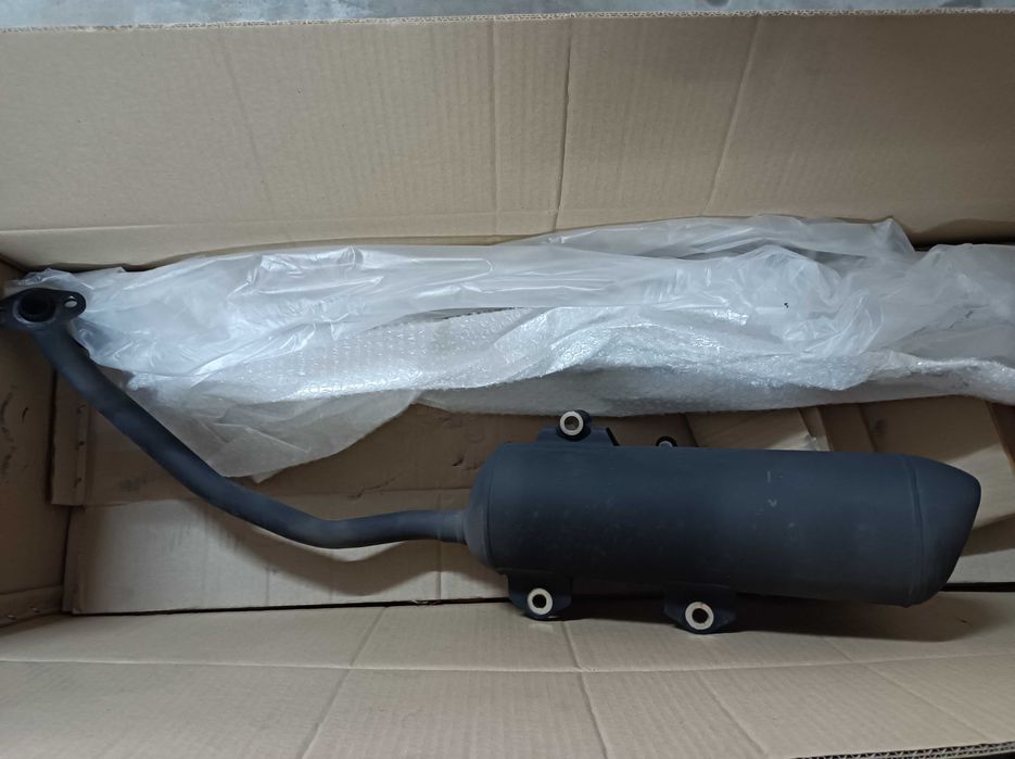 Escape YAMAHA NMAX / Tricity 125