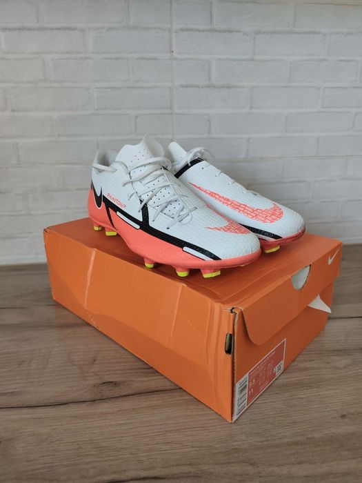 Buty do piłki nożnej NIKE