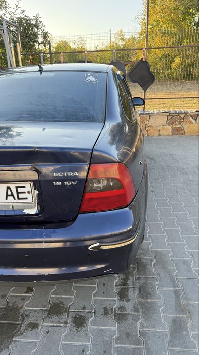 Opel vectra B 1,6