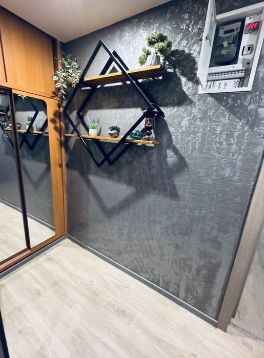 2 кімнатна з гардеробною (3кімнатна)на Бородинському,Каховська 61