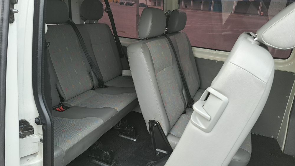 Volkswagen  T5 2008 1.9TDI