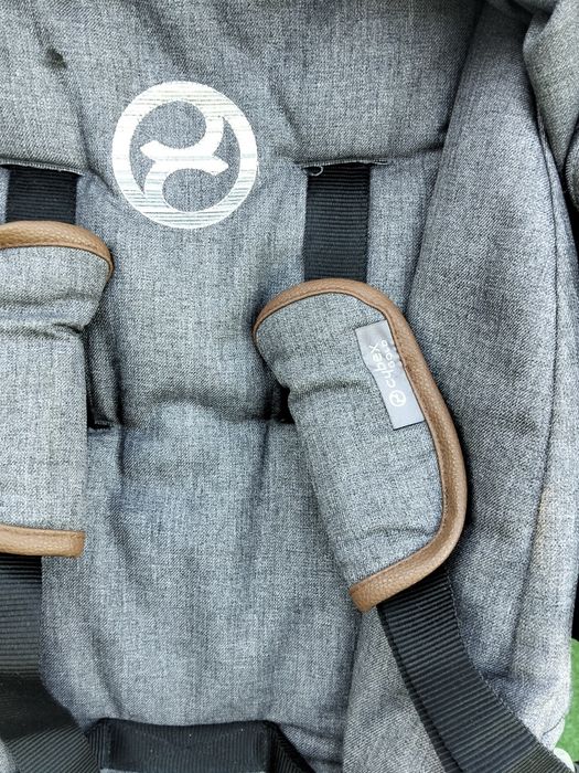 Carrinho Cybex Balios S com Babycoque