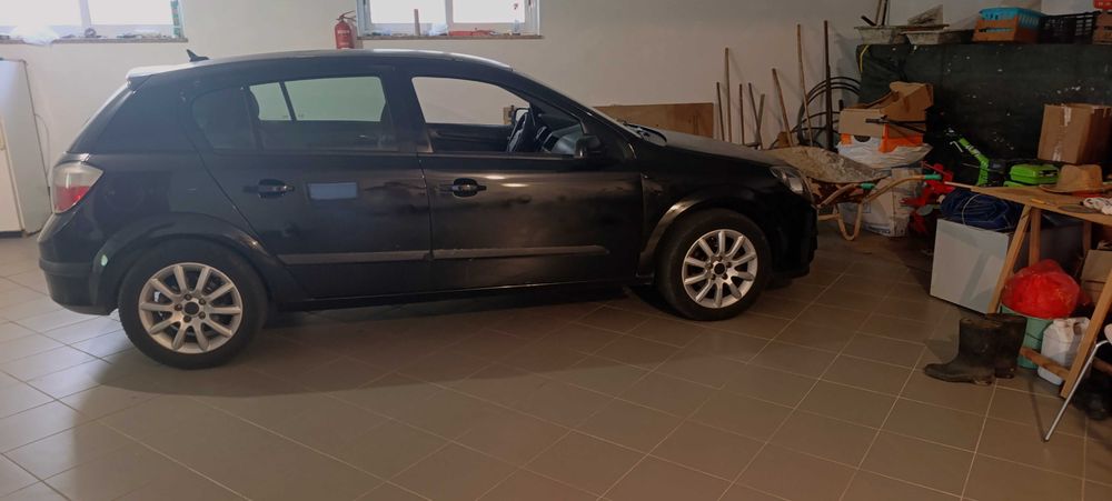 Opel astra 2004 negociavel