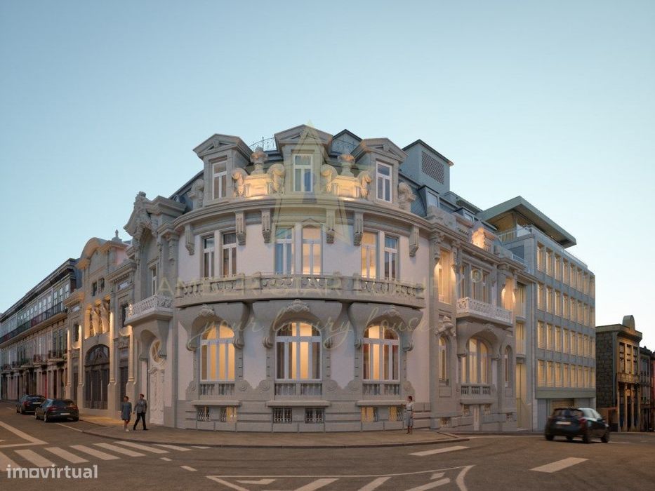 Apartamento T3 Duplex em Prédio de Requinte no Porto!
