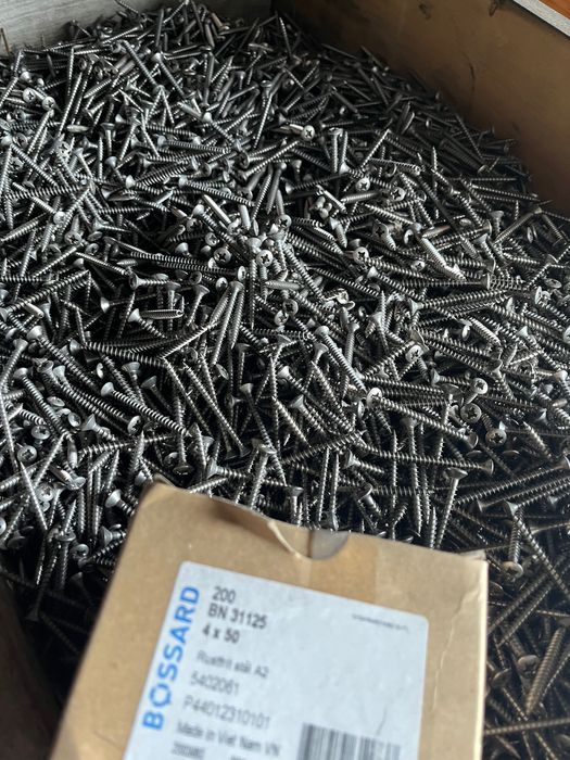 Rożnego rodzaju śruby