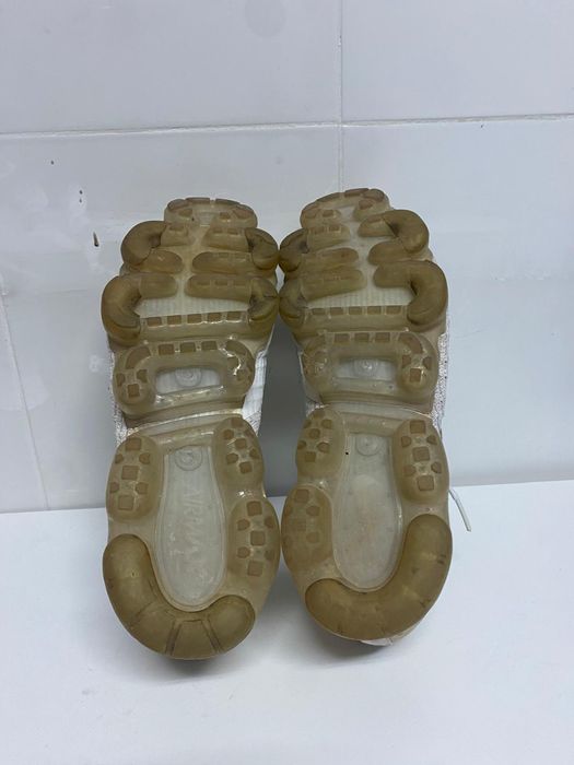 Nike Air Vapormax Flyknit Brancos – Tamanho 44