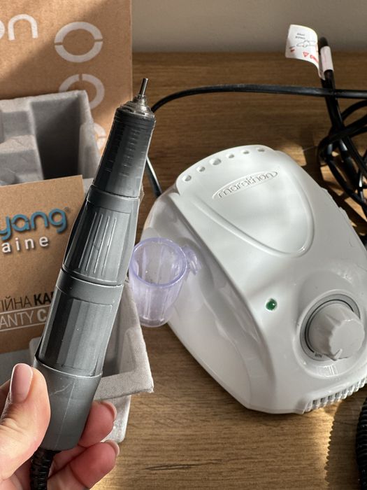 Фрезер для манікюру Marathon 3 Champion з ручкою H37LSP