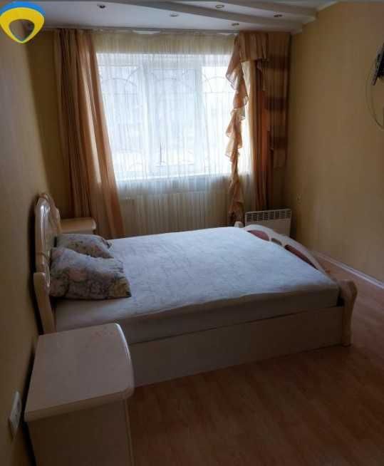 2-х комнатная квартира на Малиновского/Якира, с подвалом, рекомендую!