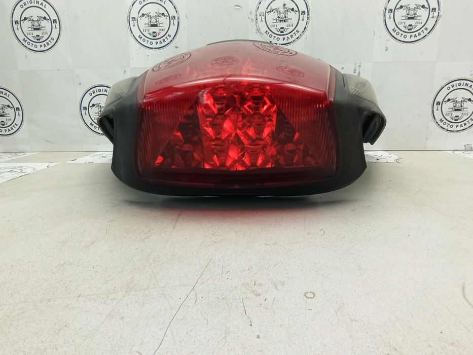 Farolim traseiro Sym GTS