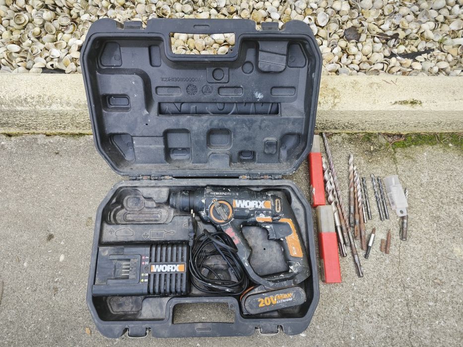 Worx Corta relva + tico-tico 2em1 + berbequim + 1 bateria e carregador