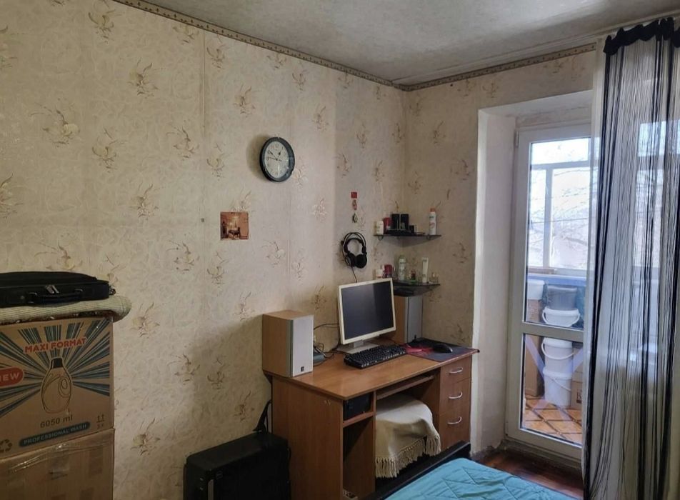 Продажа 2ой квартиры в Днепровском р-не