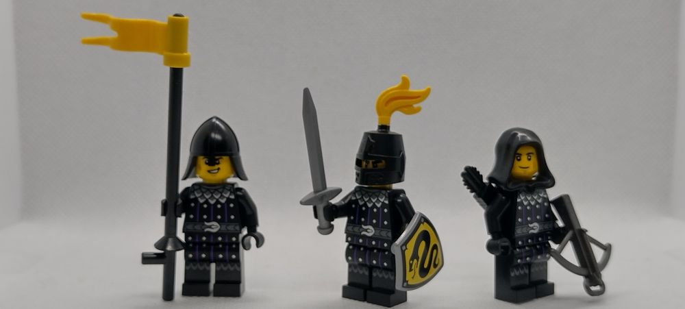Lego 3 rycerzy herbu Węża