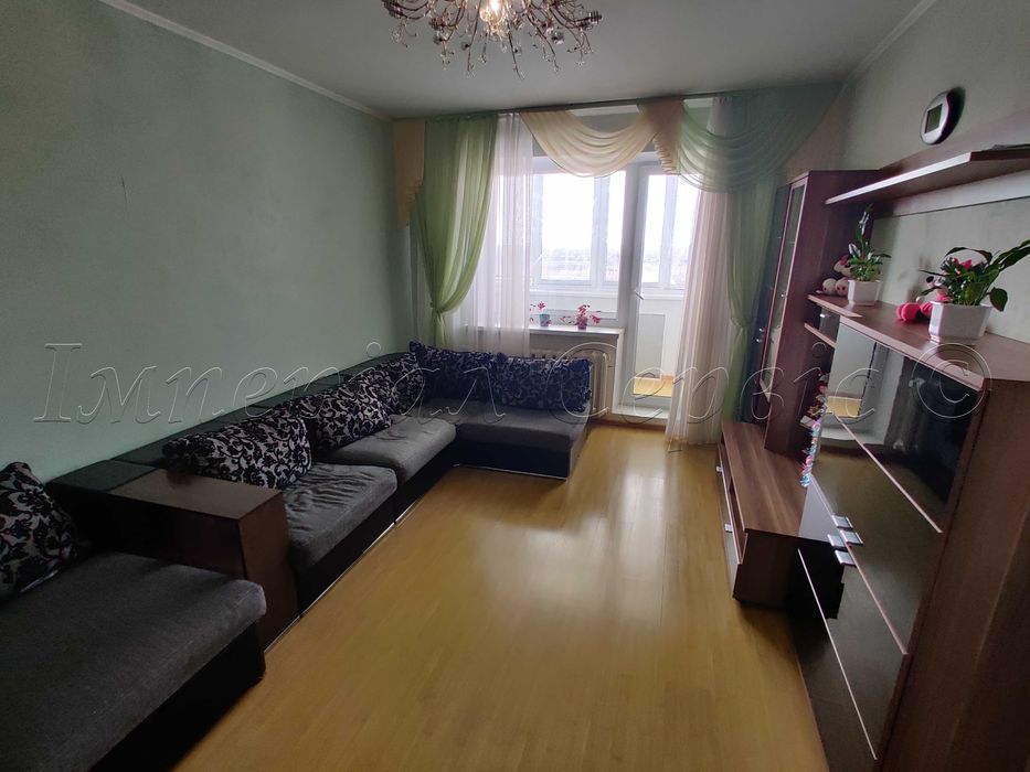 Сдам 2 комнатную с ремонтом на песках