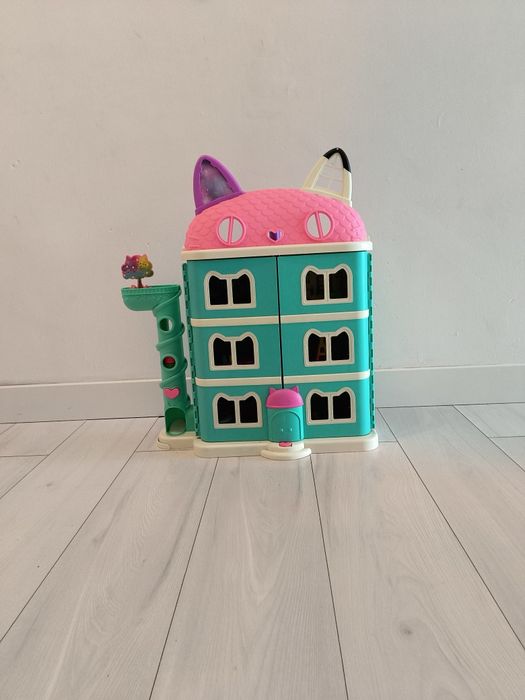 Duży Domek Gabi (Gabby's Dollhouse) + Figurki + Meble + Akcesoria! Zestaw XXL