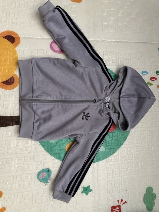 Костюм Adidas дитячий на 9-12 місяців 74-80см
