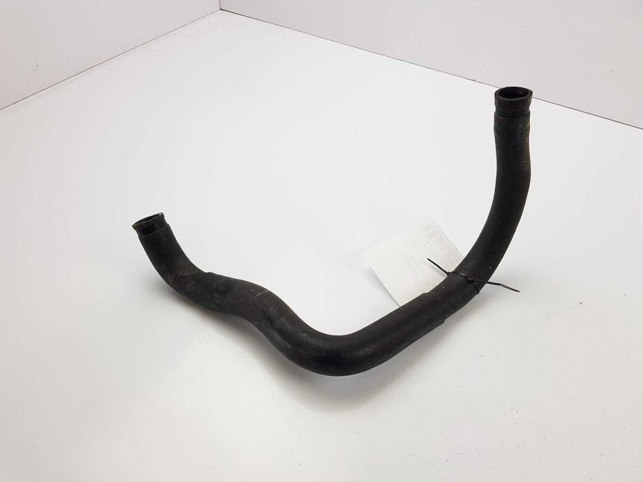 Suzuki GSX 1300R Hayabusa 1999r. Przewód układu chłodzenia