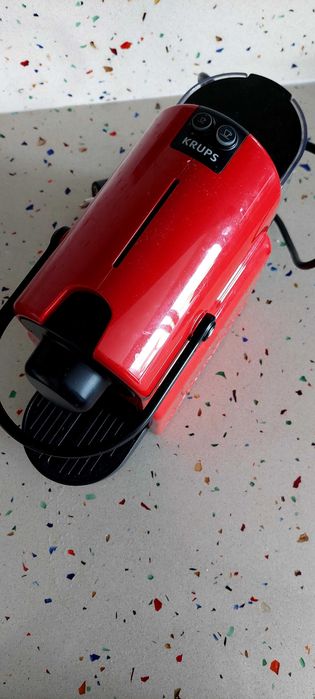Vendo Máquina Nespresso Inissia Krups - Para Reparação - Novo Preço