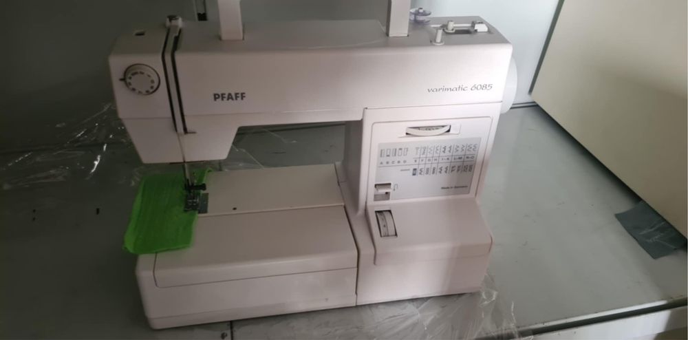 Niemiecka maszyna do szycia Pfaff mocna domowa wieloczynnościowa