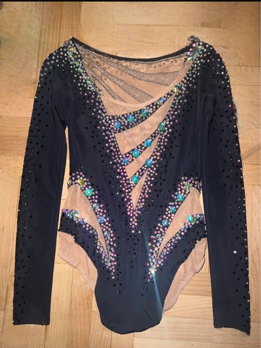 strój do gimnastyki artystycznej